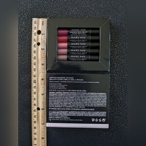 Mary Kay Mini "Unlimited Lip Gloss", Travel Sized 5 Piece Set